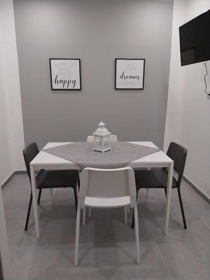 Amuni O 123 Appartement Palermo Buitenkant foto